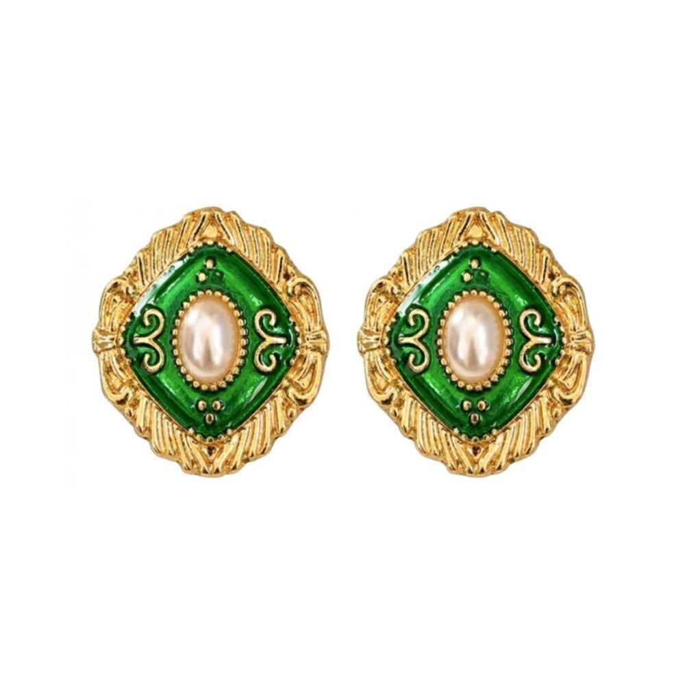 Vintage pearl earrings  N767